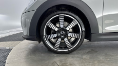 MINI Hatchback 1.5 Cooper Exclusive 3dr Auto Petrol Hatchback